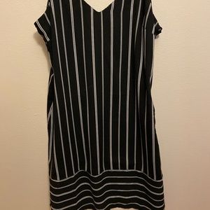Forever 21 Black & White Stripped Dress